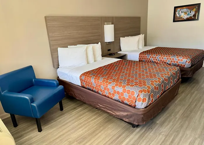 Family Hotel: Econo Lodge Charlottesville North - University Area