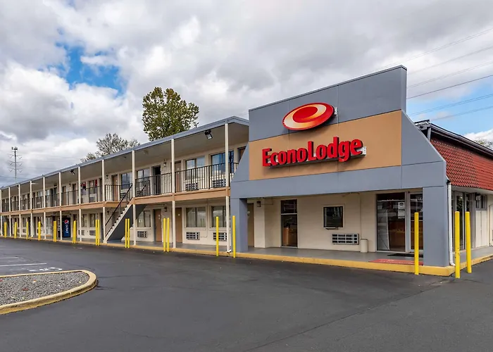 Family Hotel: Econo Lodge Charlottesville North - University Area
