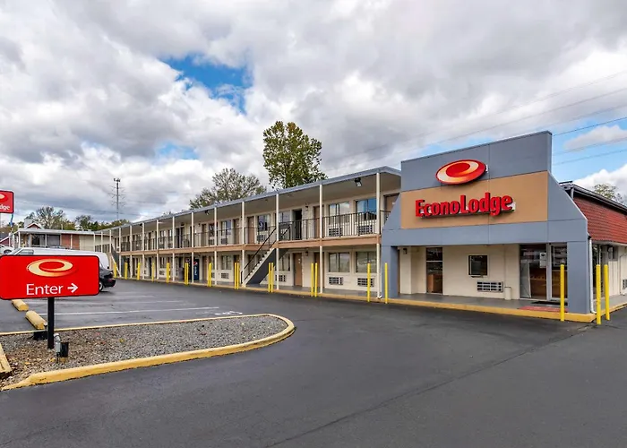 Family Hotel: Econo Lodge Charlottesville North - University Area